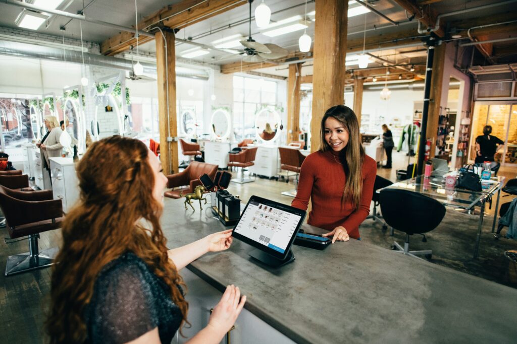 How Invoice Factoring Services Can Keep Your Business Cash Flow Healthy